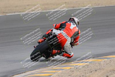 media/Dec-17-2022-SoCal Trackdays (Sat) [[224abd9271]]/Turn 10 Backside (120pm)/